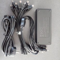 Incarcator audioghid economic, cu valiza personalizata, 1 pana la maxim 30 audioghiduri muzee, Tour-C130